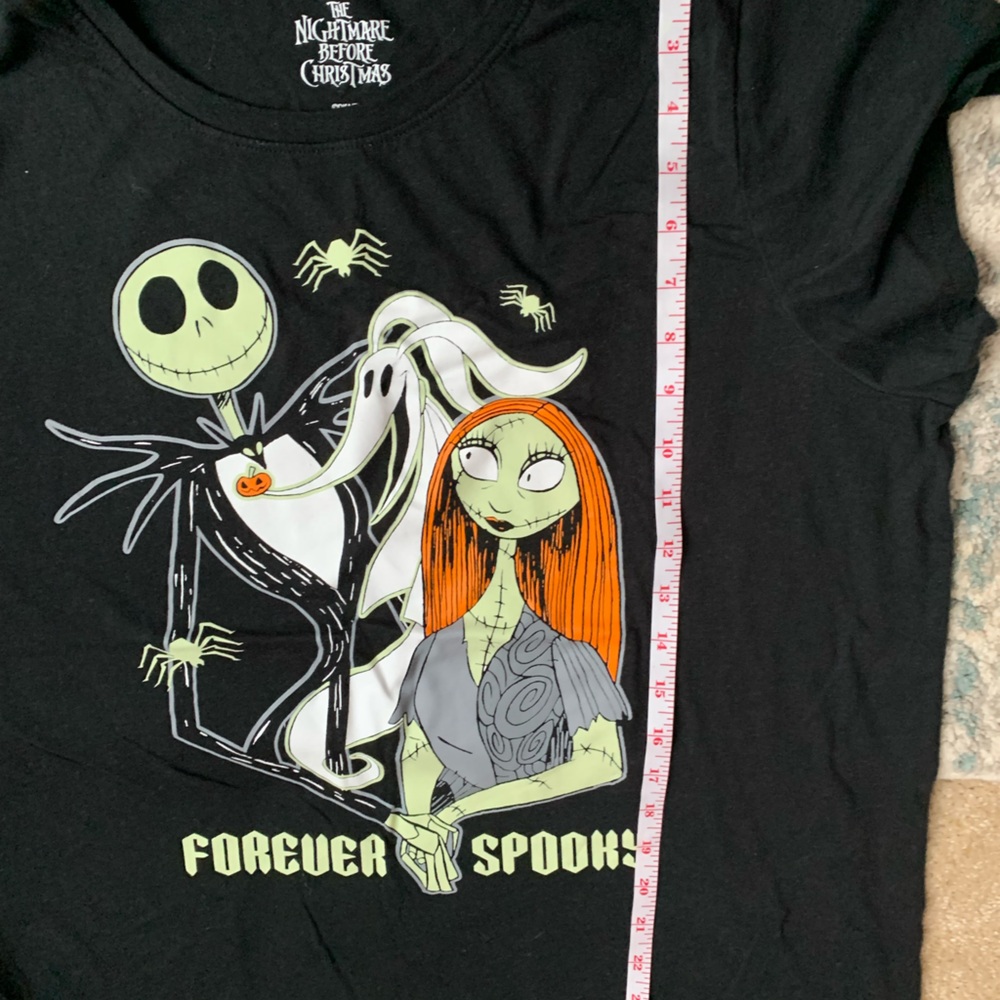 Disney Nightmare Before Christmas Jack and Sally graphic tee. Size XXL - New - Picture 4 of 5